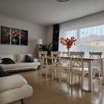 Διαμέρισμα Rhein 3-zimmer Garten Free Parking Netflix Premium Premium *