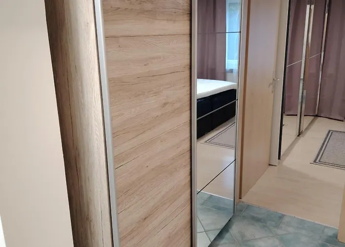 Rhein 3-zimmer Garten Free Parking Netflix Premium Premium Διαμέρισμα *